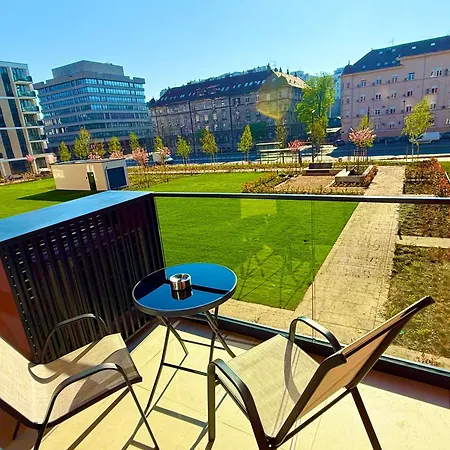 شقة Hercules Waterfront