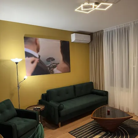 Διαμέρισμα Hercules Waterfront